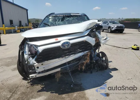 2024 Toyota Rav4 Xse из США, поврежденный, VIN 2T3E6RFV6RW057887